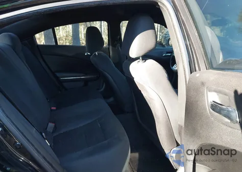 2011 Dodge Charger Police z USA, uszkodzony, nr VIN 2B3CL1CT0BH600226